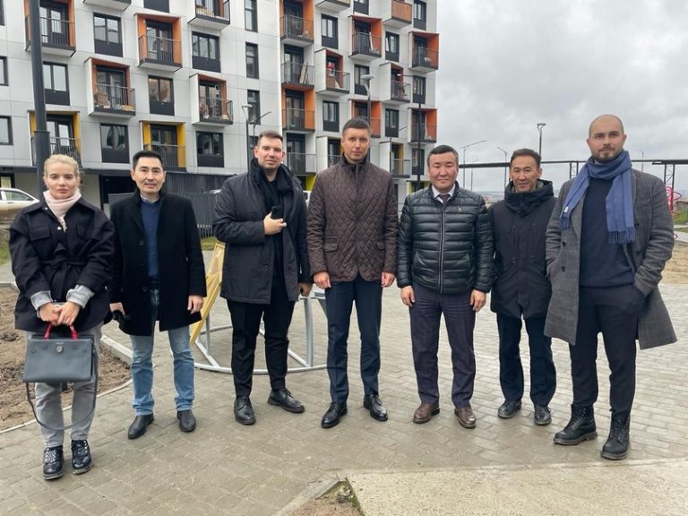 Визит представителей ООО «ПроГород» в Якутск